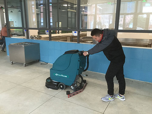 手推洗地機(jī)