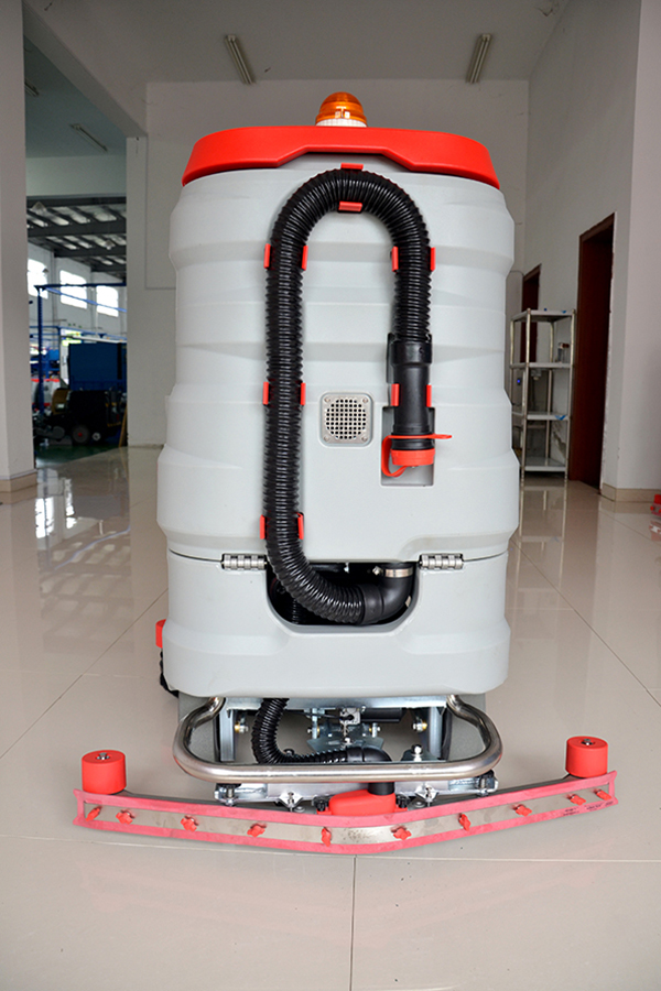 全新升級駕駛式洗地機(jī)H1202